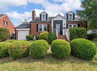 4904 Weber Rd, Saint Louis, MO 63123