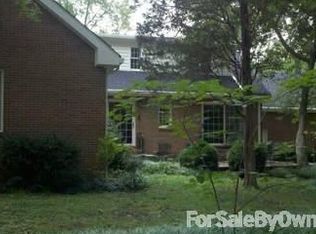 375 Riverbend Rd, Shelbyville, TN 37160