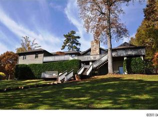 10101 Saw Mill Rd, Charlotte, NC 28278