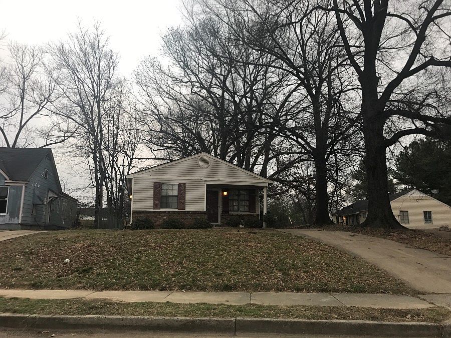 1st image of 2430 Lamar Ave