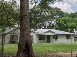 10469 White Rd, Denham Springs, LA 70726