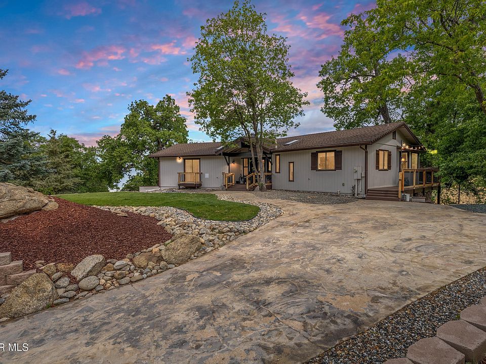 1st image of 24840 Arrow Ct