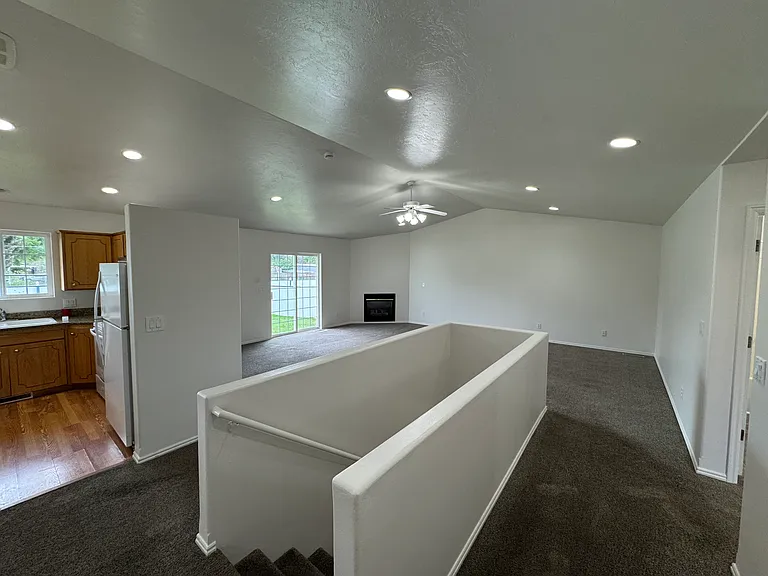 3486 Obryant St — Photo 16