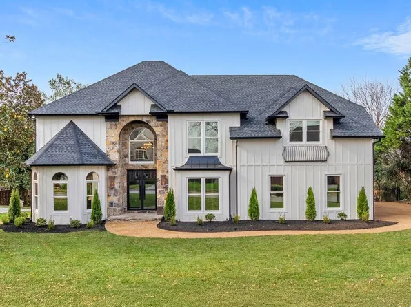 9163 Linksvue Dr, Knoxville, TN 37922