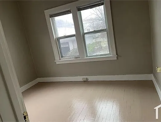 3680 E 144th St #1 — Photo 3