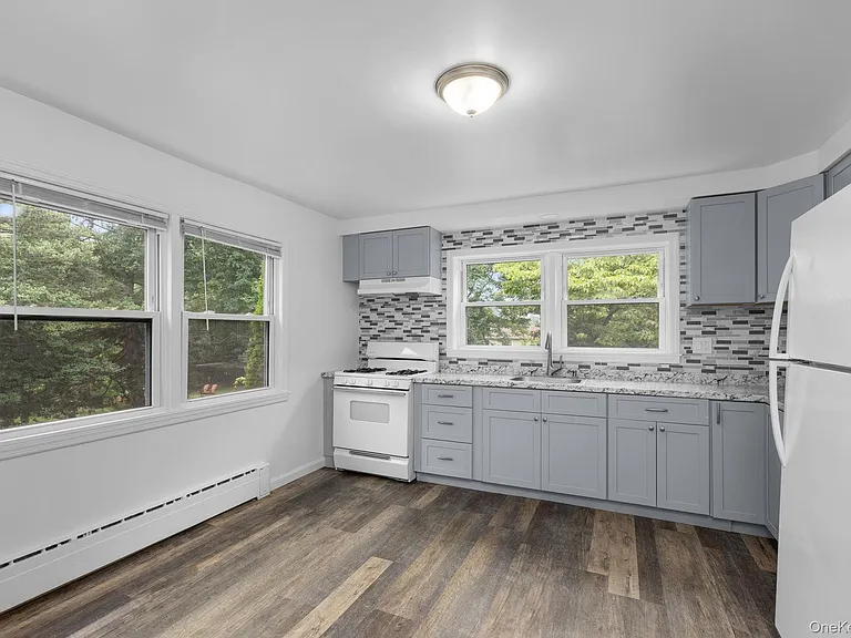 81 Blueberry Dr — Photo 11