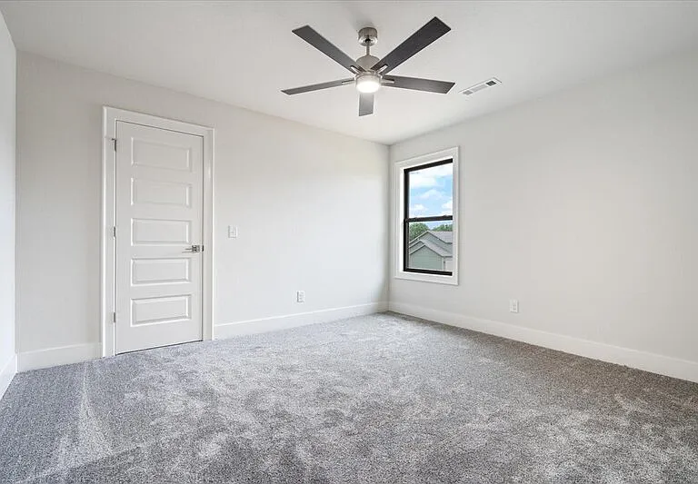 1705 S 23rd Pl — Photo 18