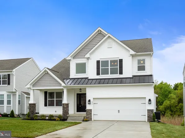 3 Birch Ct, Wrightstown, NJ 08562