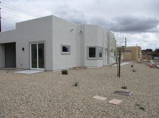 904 N Poppy St, Wickenburg, AZ 85390