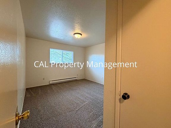 5th image of 3050 Sunset Ave APT 4