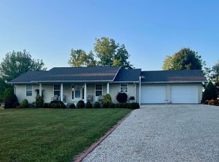 754 W County Rd N, Orleans, IN 47452