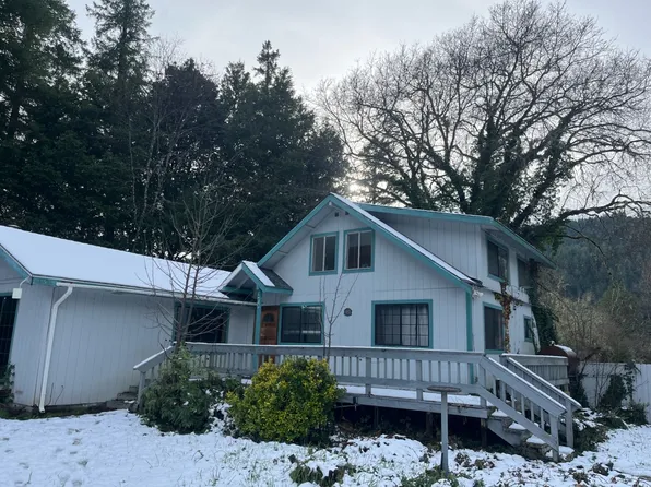 275 Dogwood Ln #1, Willow Creek, CA 95573