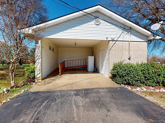 2nd image of 1358 Palestine Rd