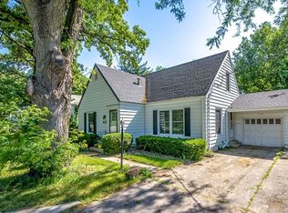 671 63rd St, Des Moines, IA 50312