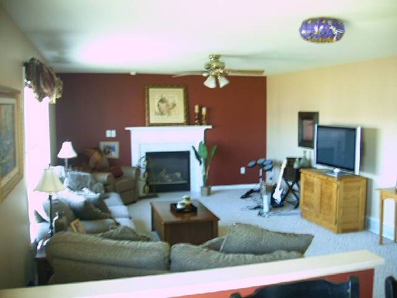 3rd image of 38 HARVEST RIDGE Road