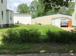 318 6th St NW, Barberton, OH