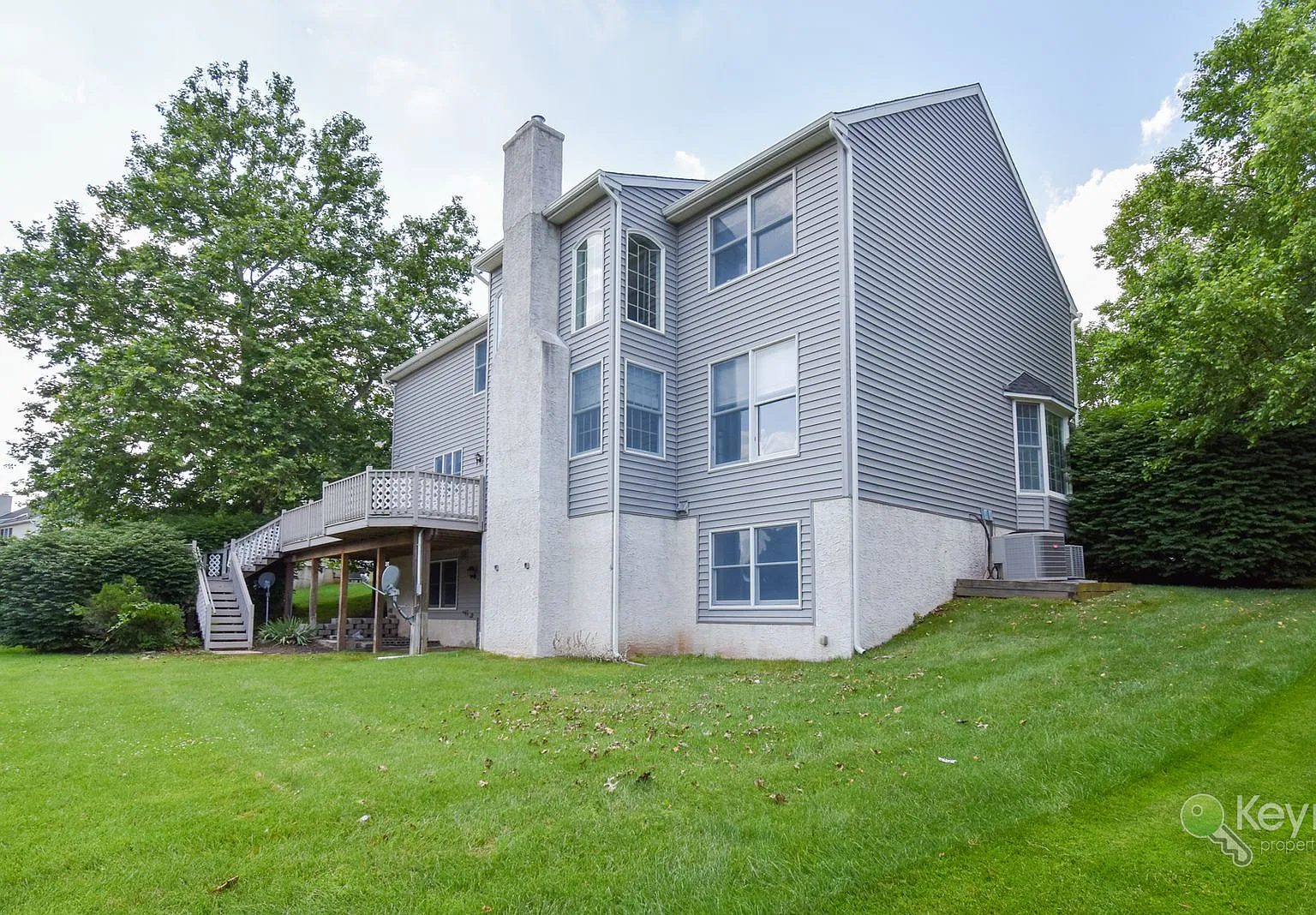 **Coming Soon** 4 Bed 2.5 Bath House In Durham Ridge With Wrap Around Deck — Photo 3