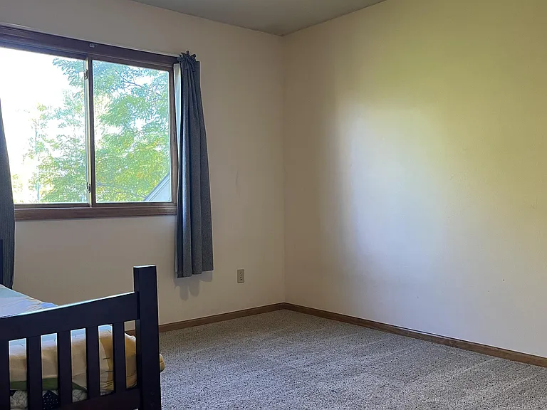 2032 Prairie View Ct — Photo 35