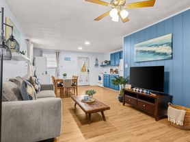 1427 W Ocean View Ave