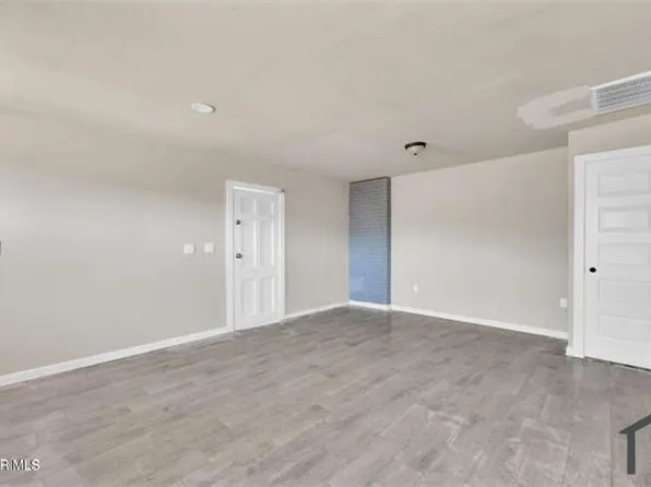 8827 Mount Elbert Dr, El Paso, TX 79904