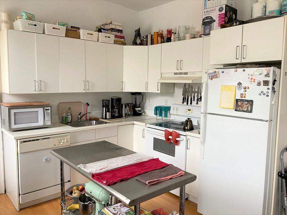 1st image of 1001 S 46th St #1R
