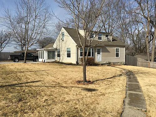 2944 S 9th Pl Photo 1