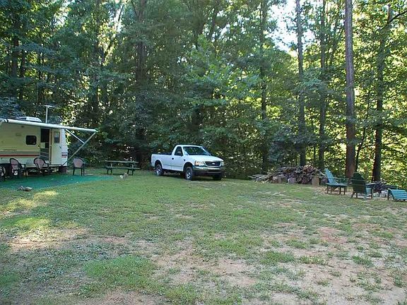 2nd image of 1414 Park Hill Dr
