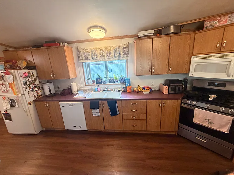 3240 Penland Pkwy #374 — Photo 6