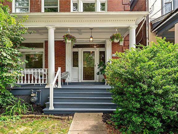 2nd image of 212 Elm St