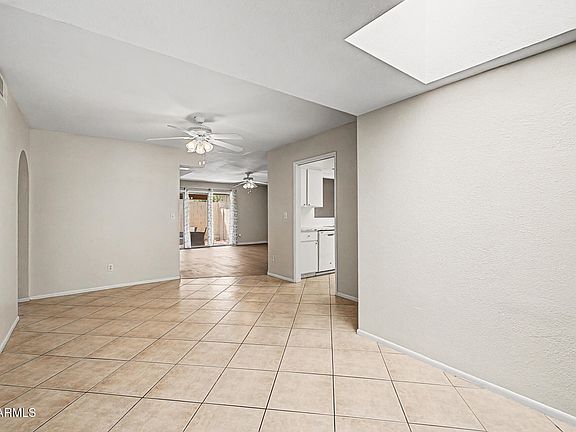 4th image of 517 W DUKE Drive