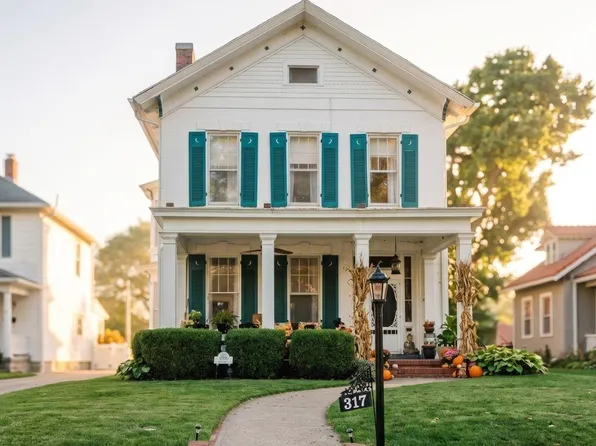 317 N Esplanade St, Leavenworth, KS 66048