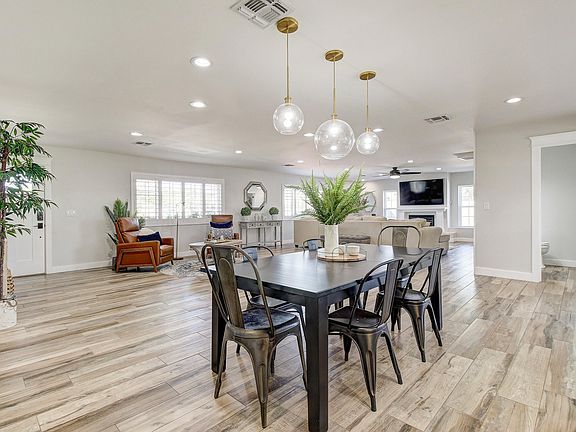 4th image of 8901 W VILLA CHULA Street W