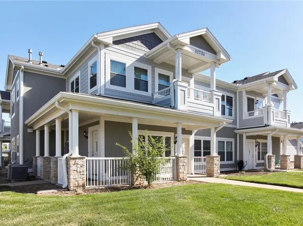 11721 S Roundtree St APT 102, Olathe, KS 66061