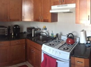 3710 30th Ave, Astoria, NY 11103