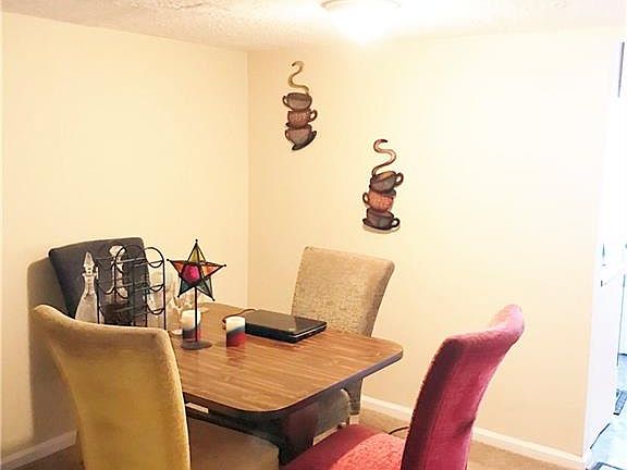 3rd image of 5917 Clear Springs Ct