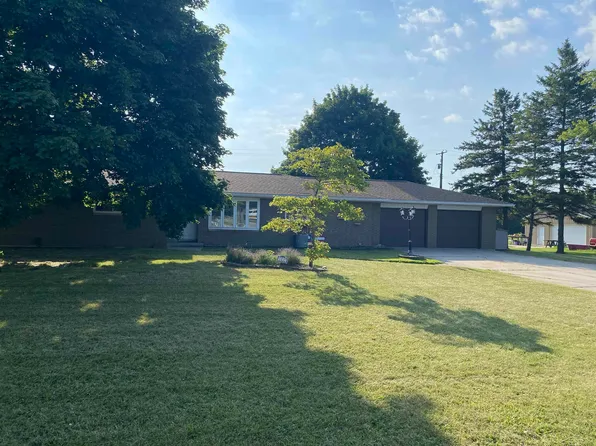 1032 N Hemlock Rd, Hemlock, MI 48626