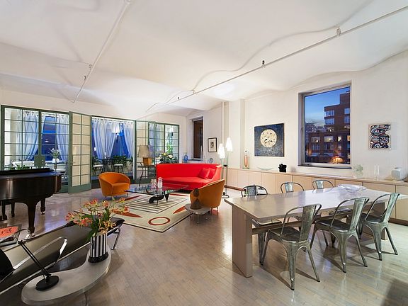 2nd image of 154 W 18th St APT 6C