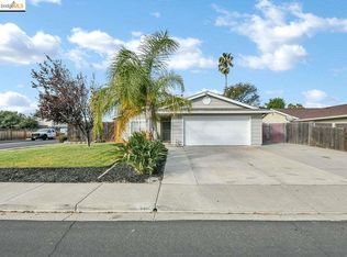 5101 Teakwood Dr, Oakley, CA 94561