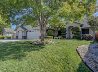 3227 Dartford Dr, Shasta Lake, CA 96019