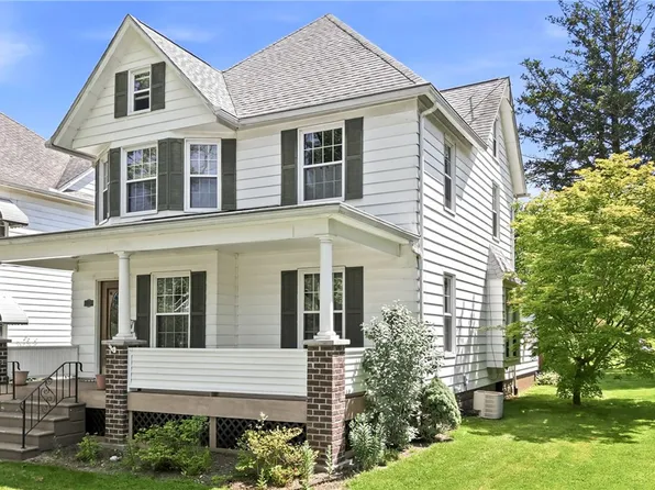 221 S Mercer Ave, Sharpsville, PA 16150