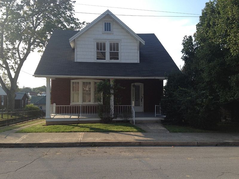 1st image of 224 Philadelphia Ave