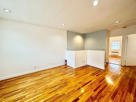 2nd image of 4821 30th Ave #2