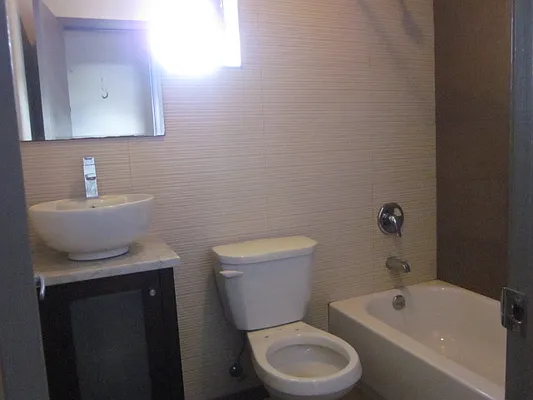 Rented by Full Time Management | media 16