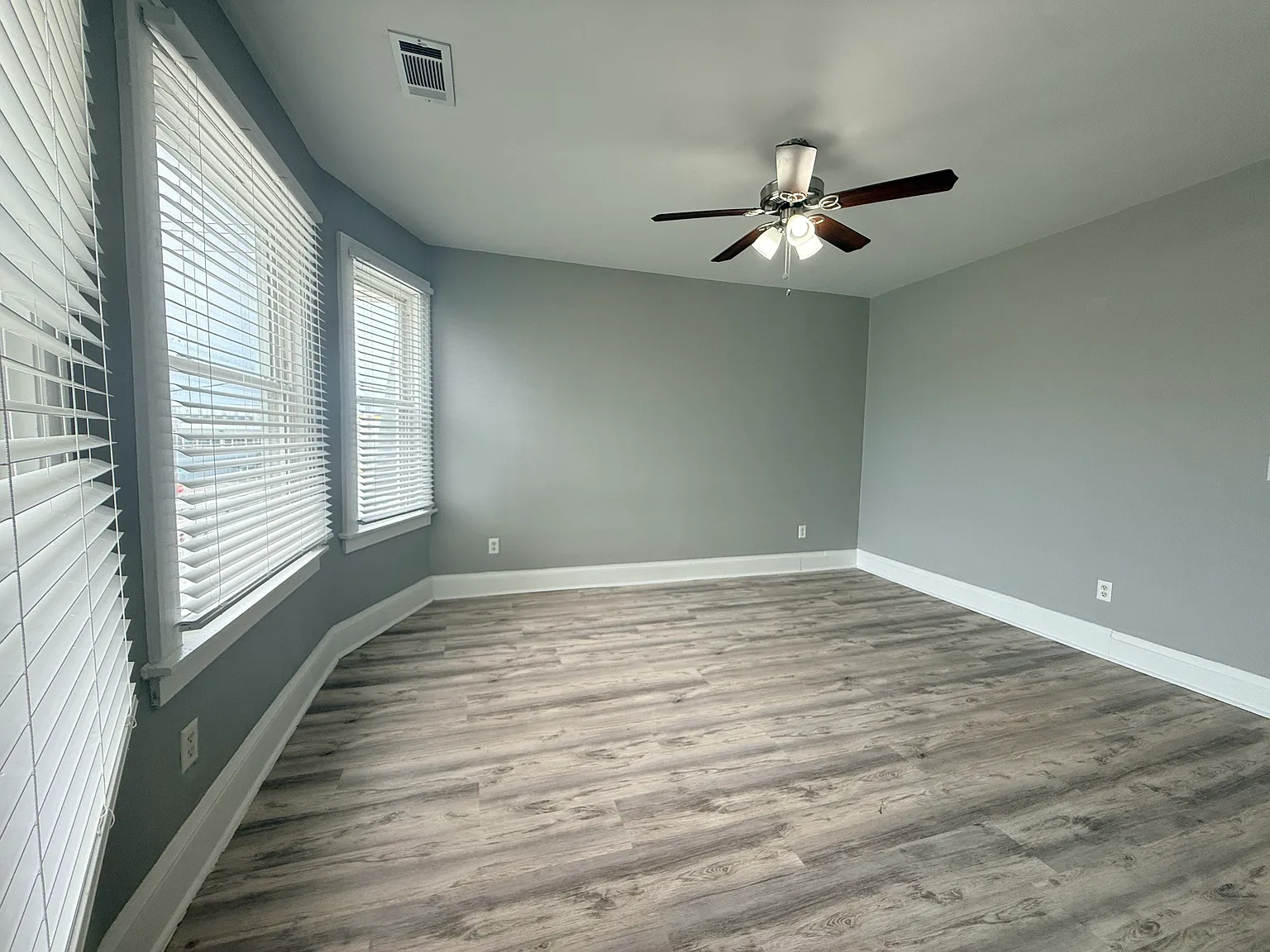 2 bed, 800 sqft, $1,400 — Photo 4