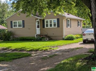 205 S Walnut St, Marcus, IA 51035