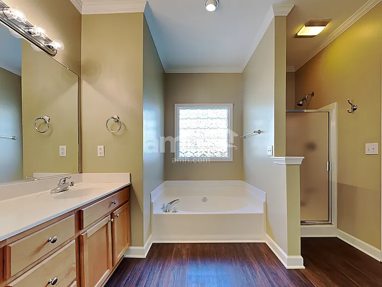 1268 Beaverton Trl — Photo 11