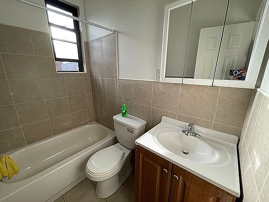 5th image of 26-26 9th St #3