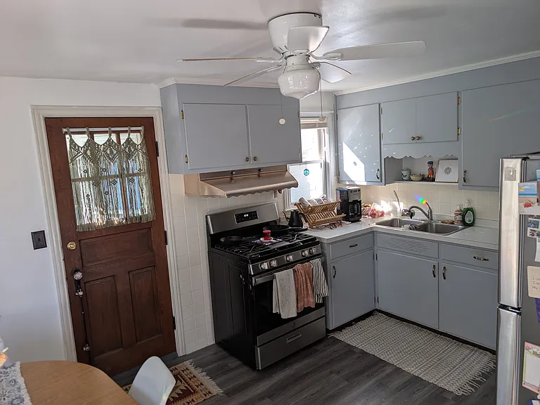 486 Linden Ave — Photo 7