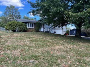 205 Coventry Rd, Marietta, OH 45750