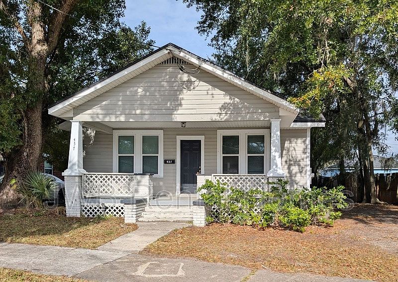 1st image of 457 46th St E